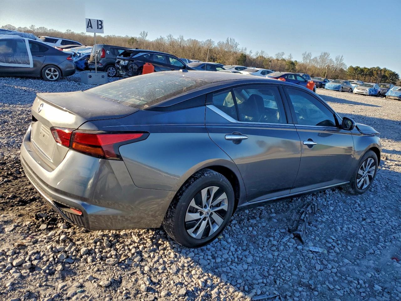 2019 NISSAN ALTIMA