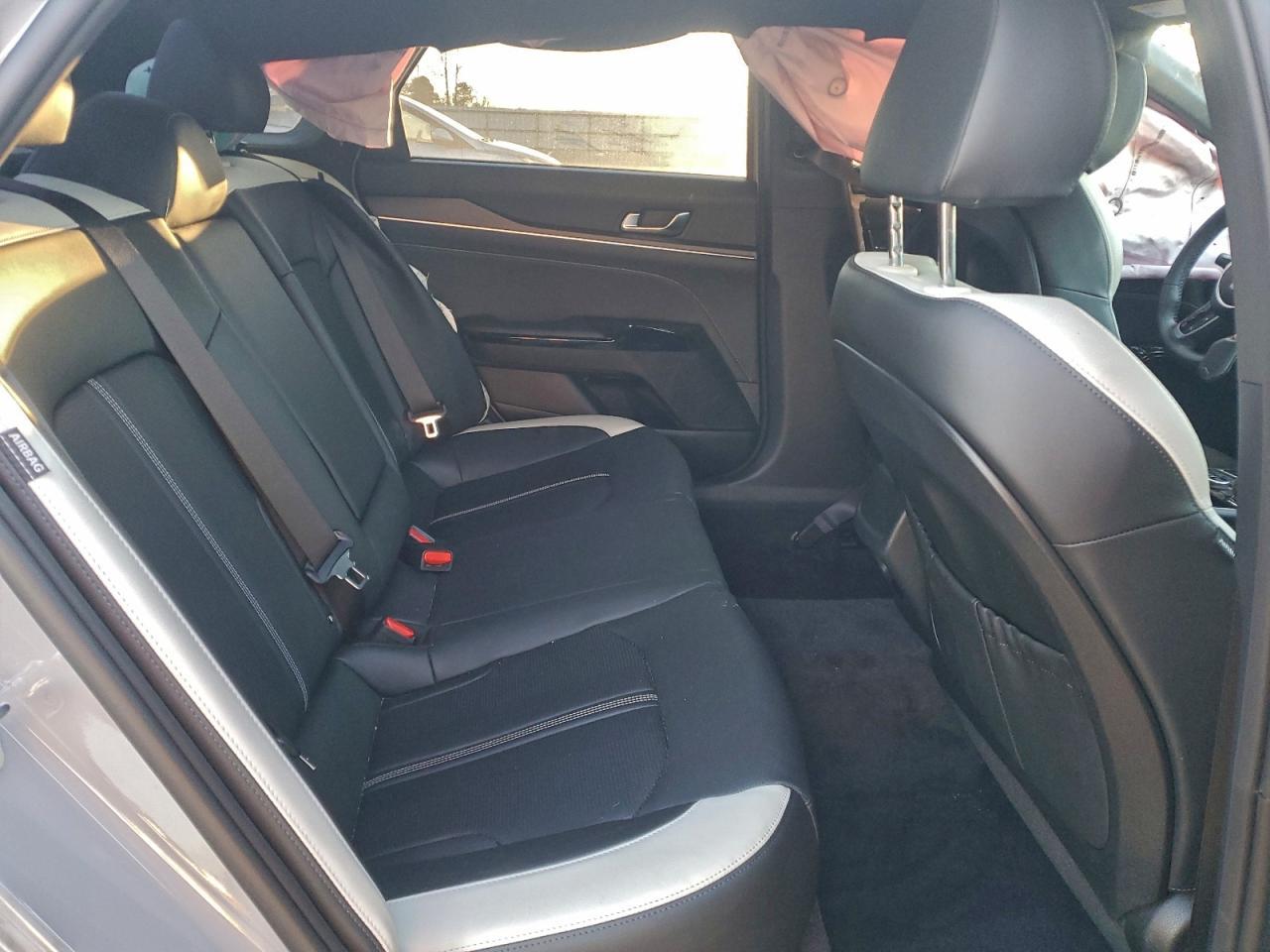 2025 KIA K5