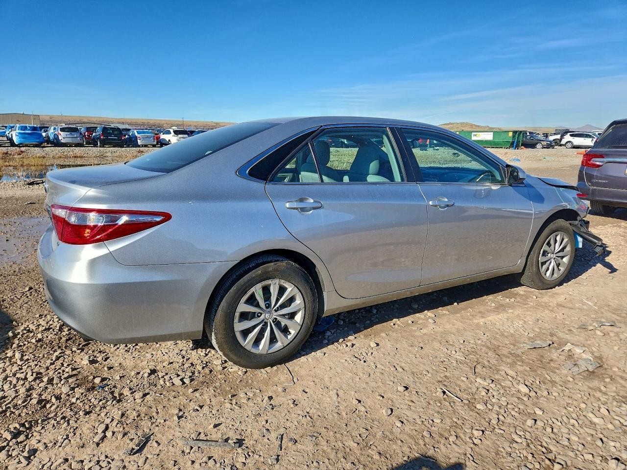 2017 TOYOTA CAMRY