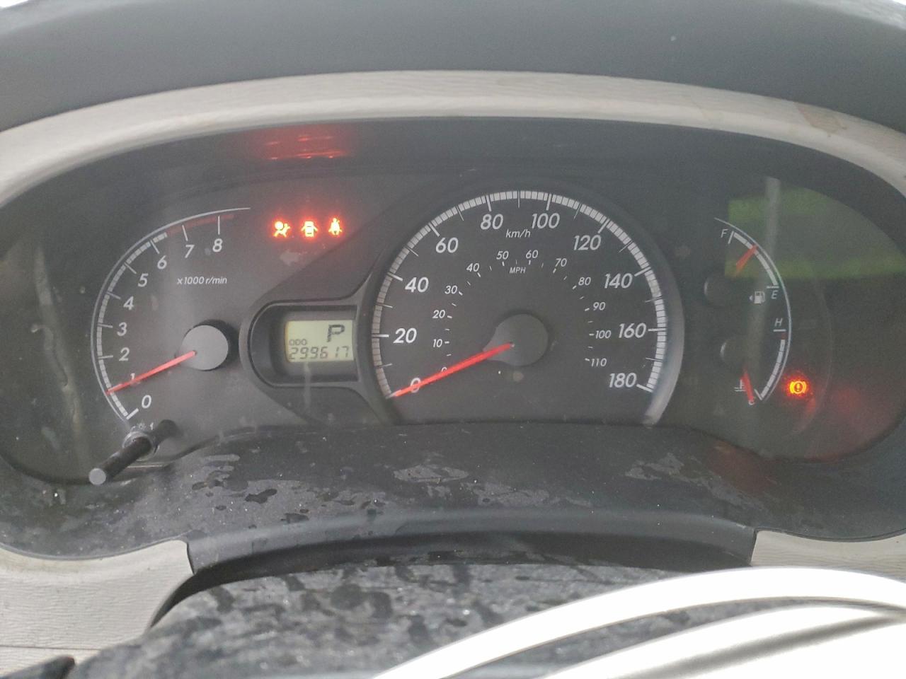 2011 TOYOTA SIENNA