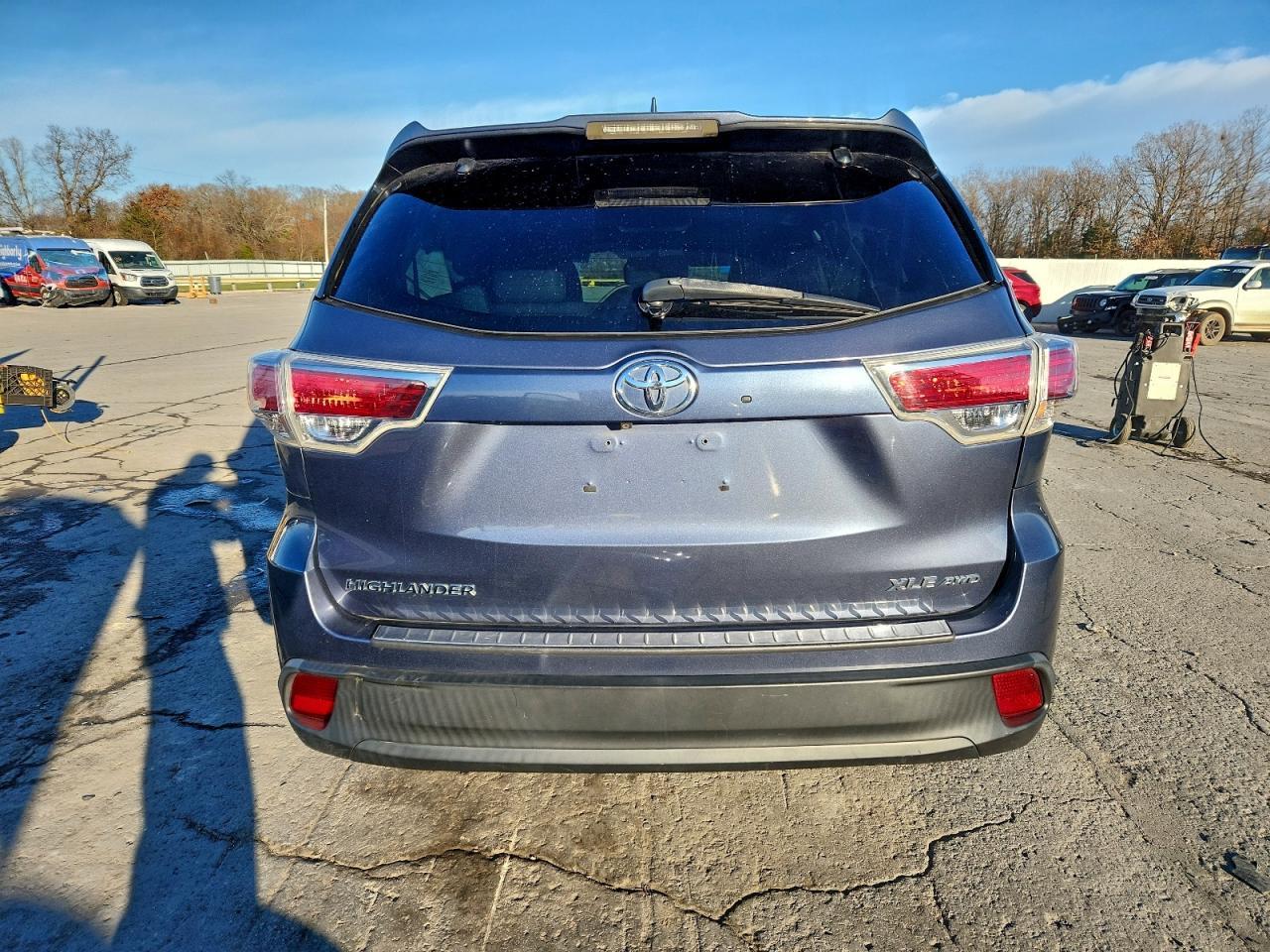 2016 TOYOTA HIGHLANDER