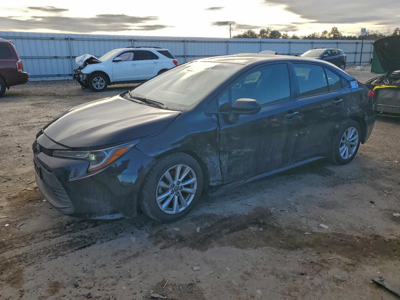 2023 TOYOTA COROLLA
