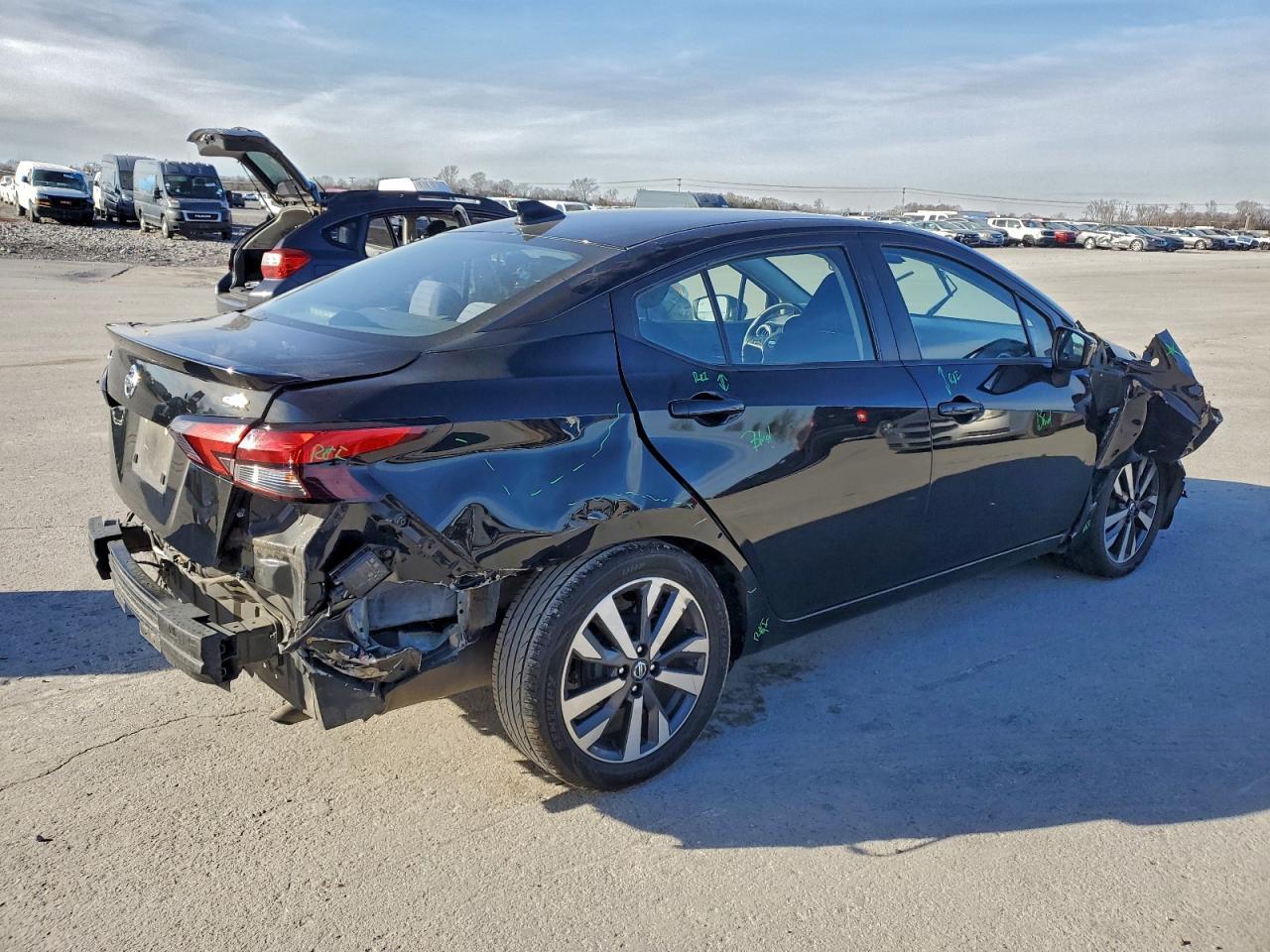 2020 NISSAN VERSA