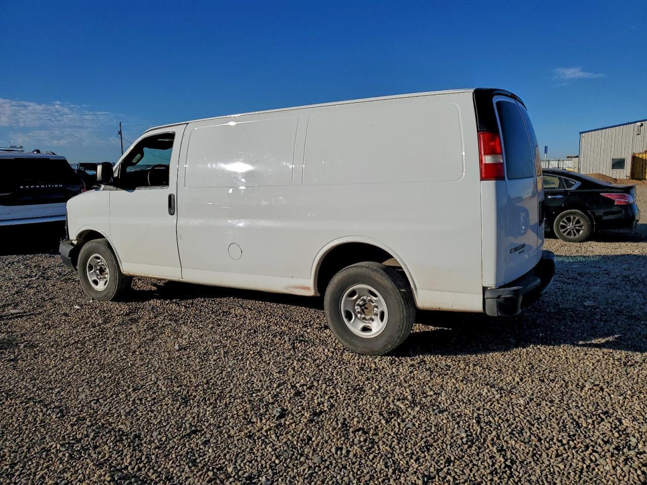 2016 CHEVROLET EXPRESS 2500