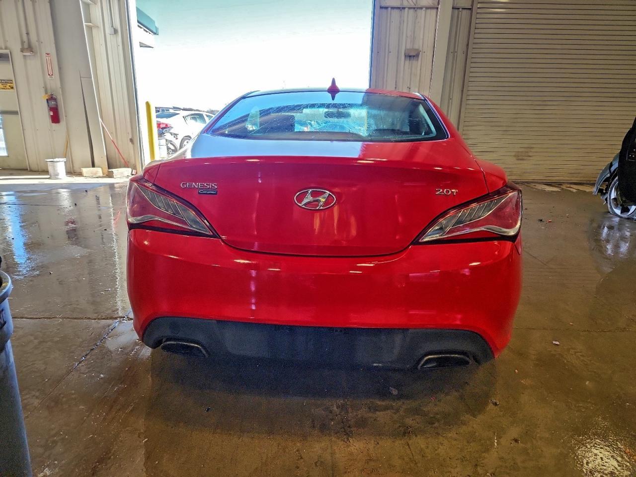 2013 HYUNDAI GENESIS