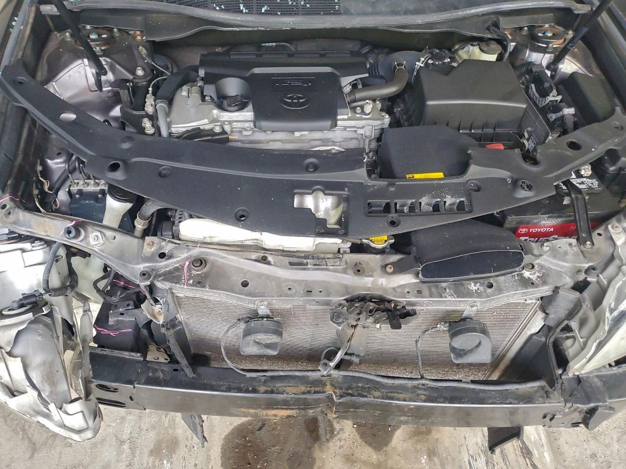 2014 TOYOTA CAMRY
