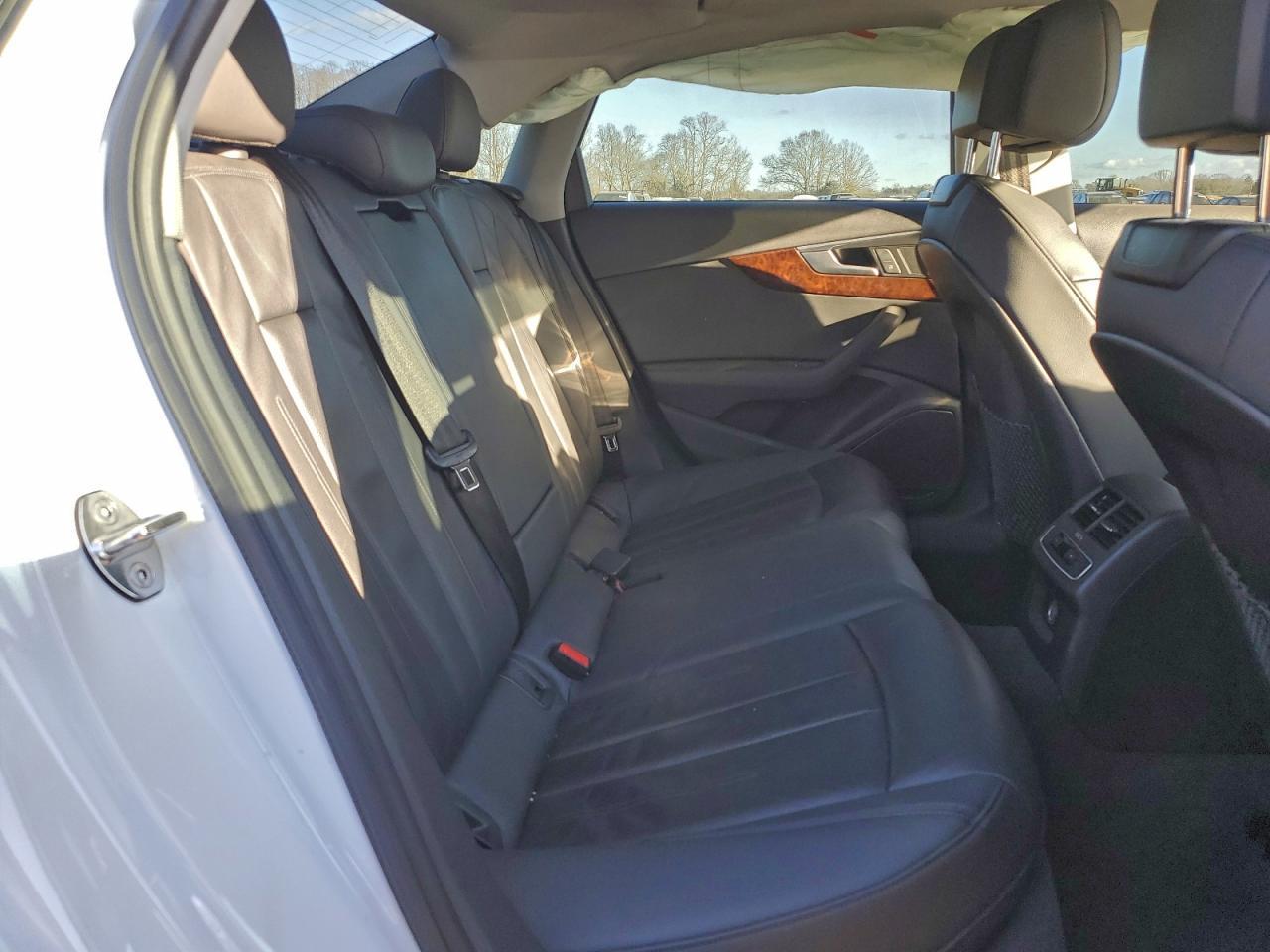 2019 AUDI A4