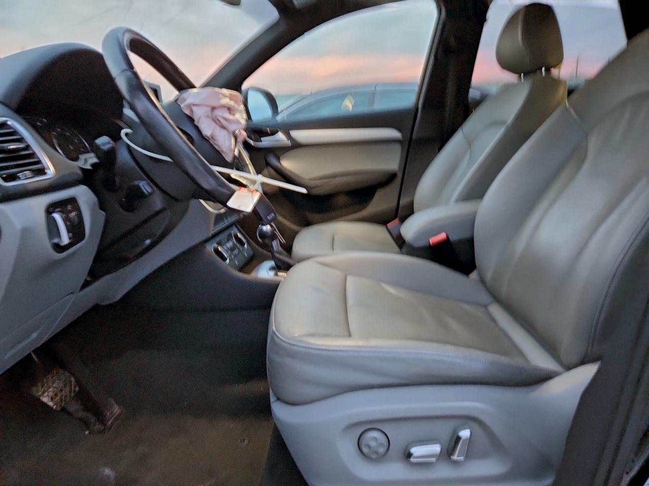 2017 AUDI Q3