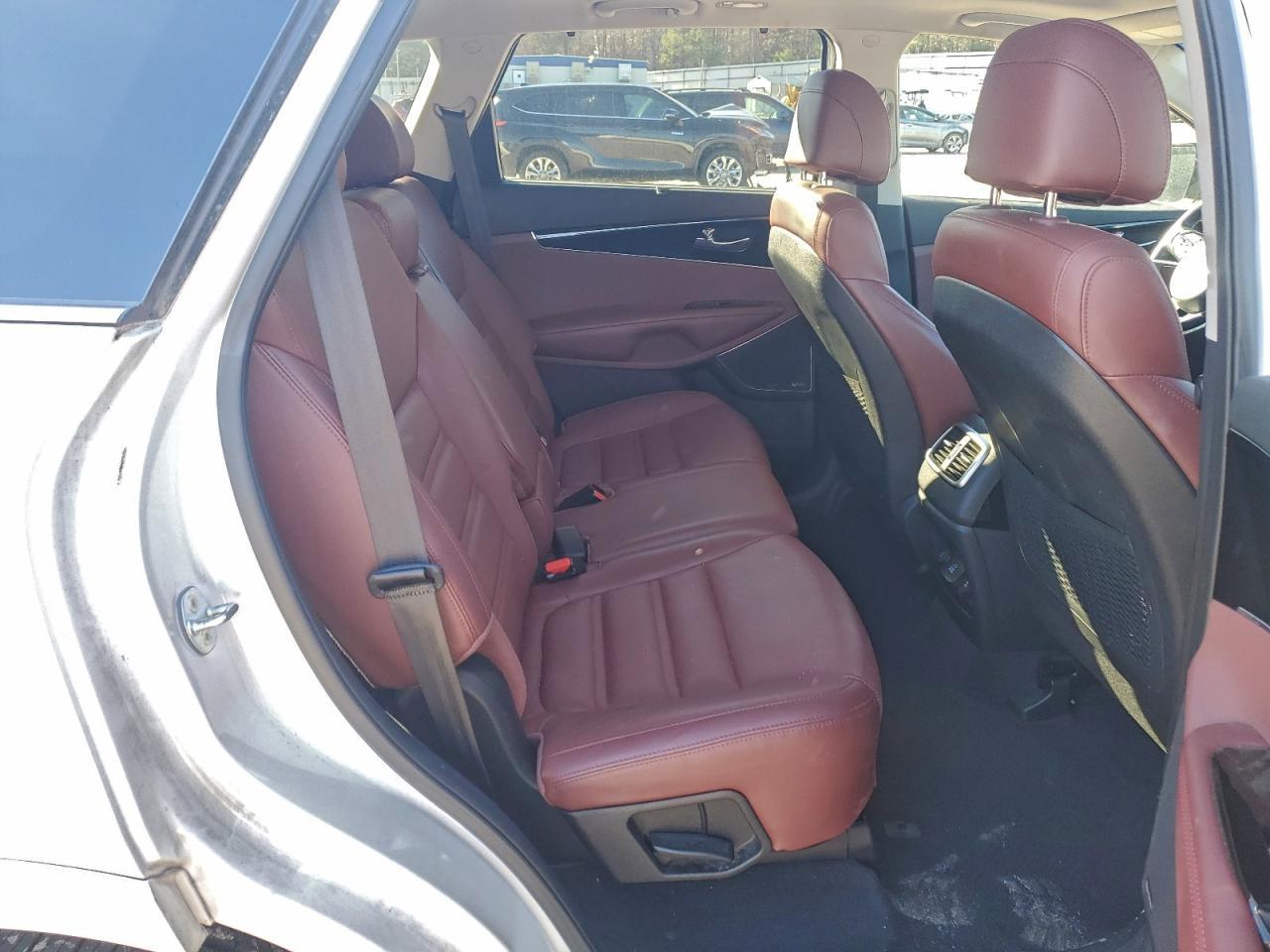 2017 KIA SORENTO