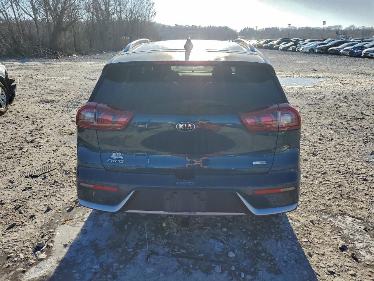 2017 KIA Niro
