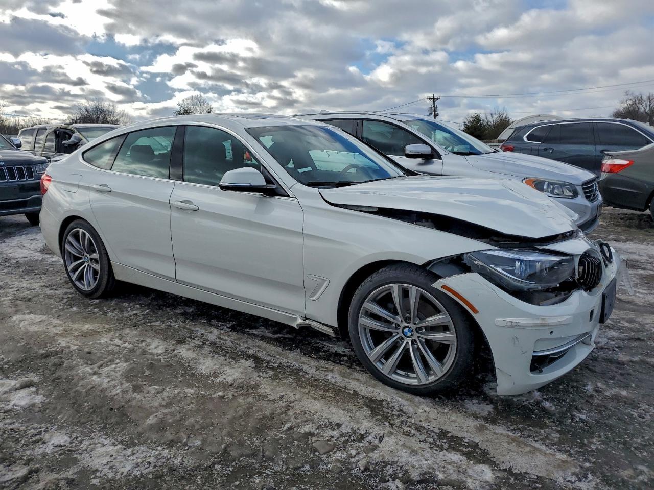 2018 BMW 3 SERIES