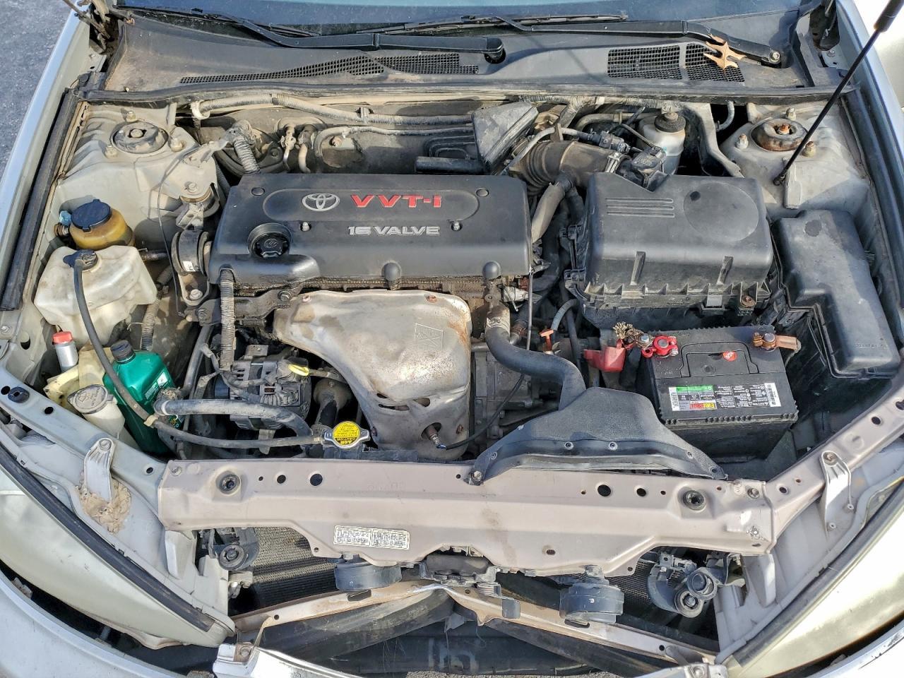2004 TOYOTA CAMRY
