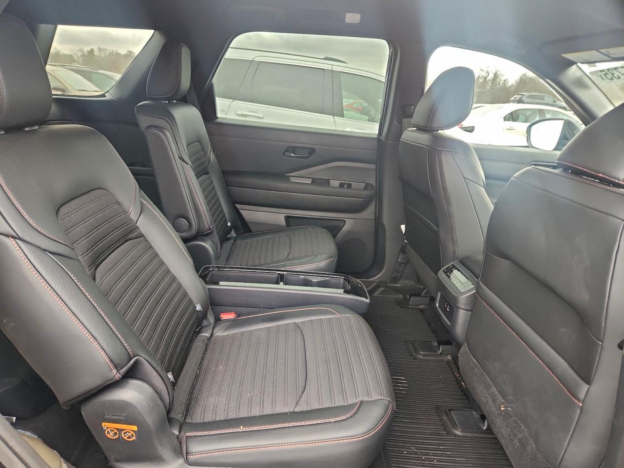 2025 NISSAN PATHFINDER