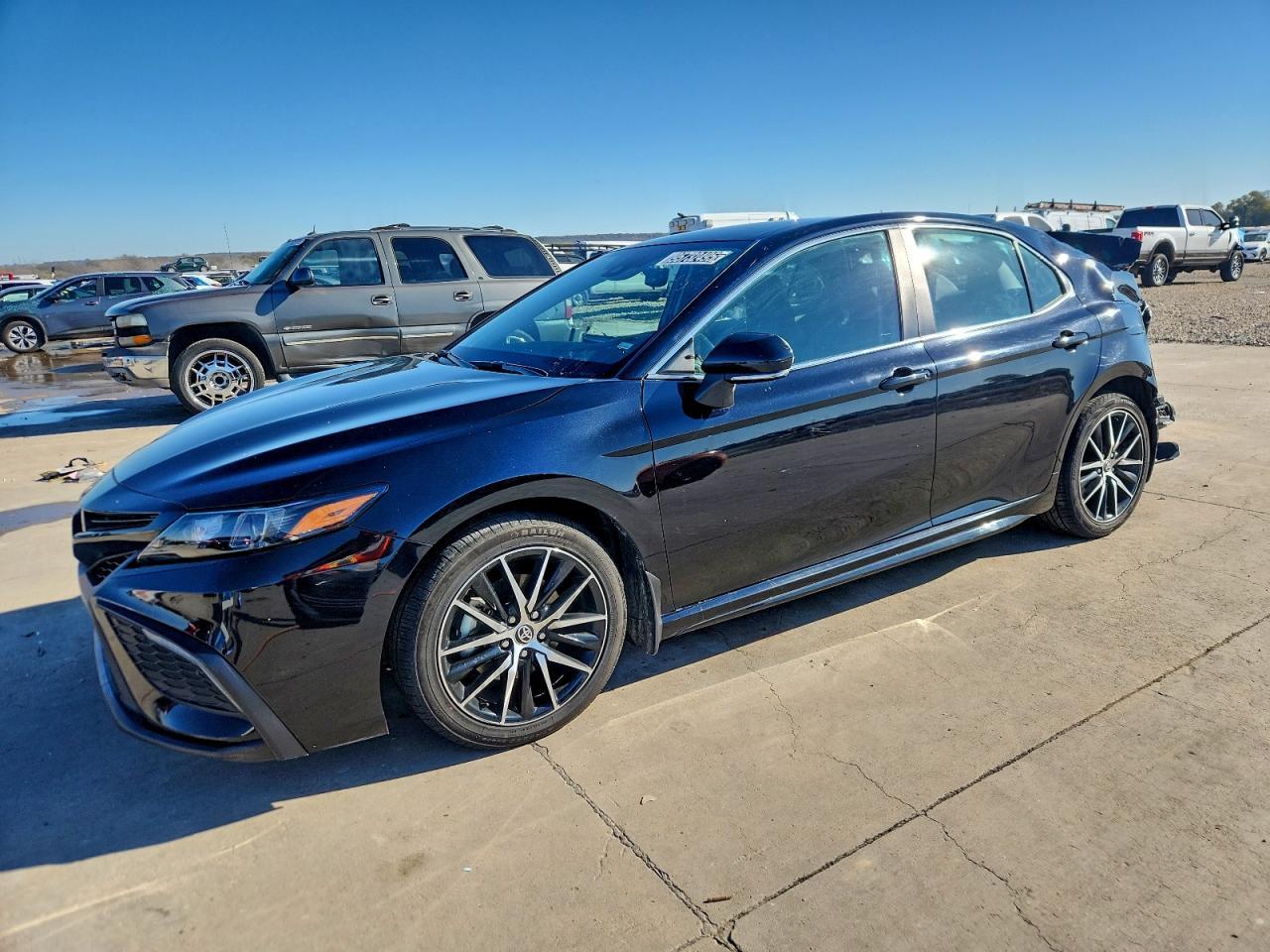 2023 TOYOTA CAMRY