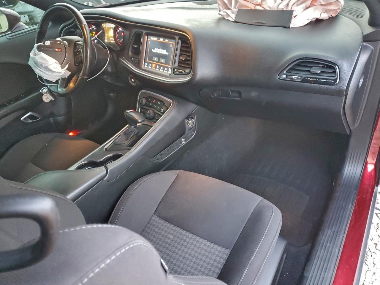 2019 DODGE Challenger