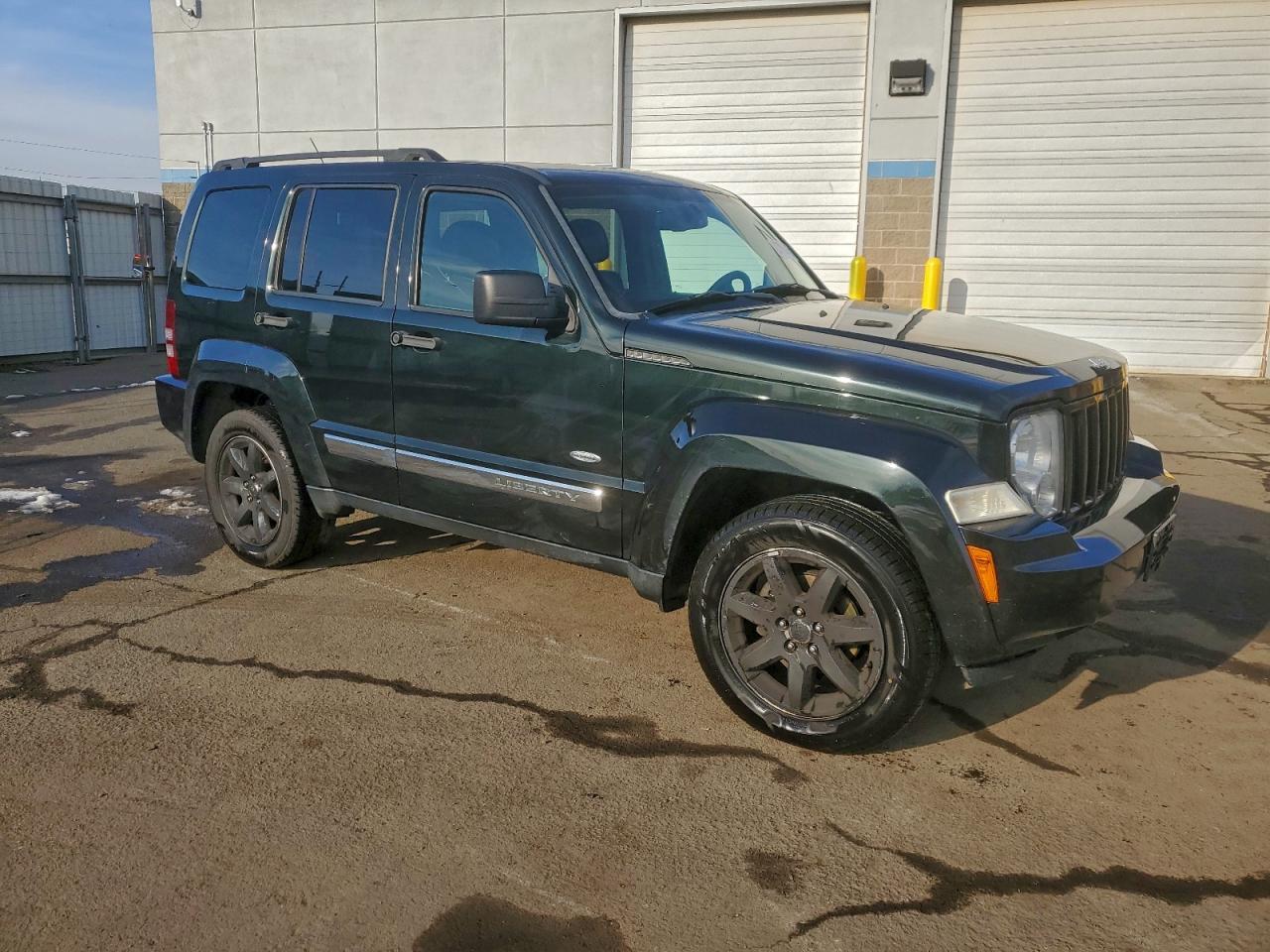 2012 JEEP Liberty