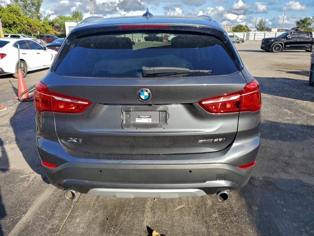 2021 BMW X1