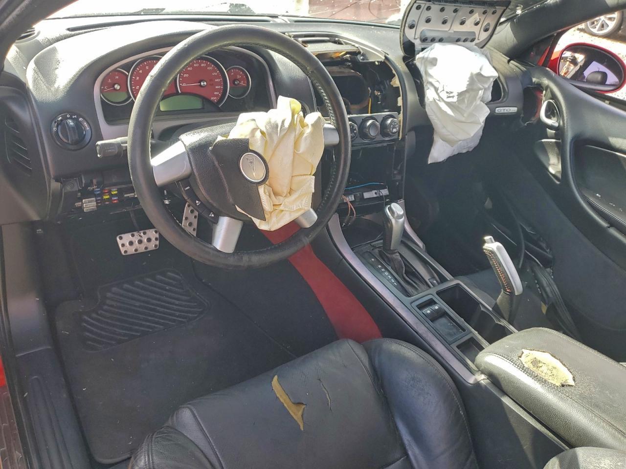 2005 PONTIAC Gto