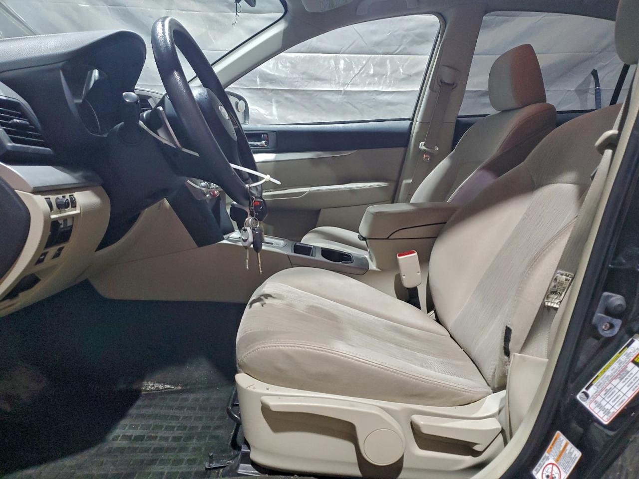 2013 SUBARU Legacy