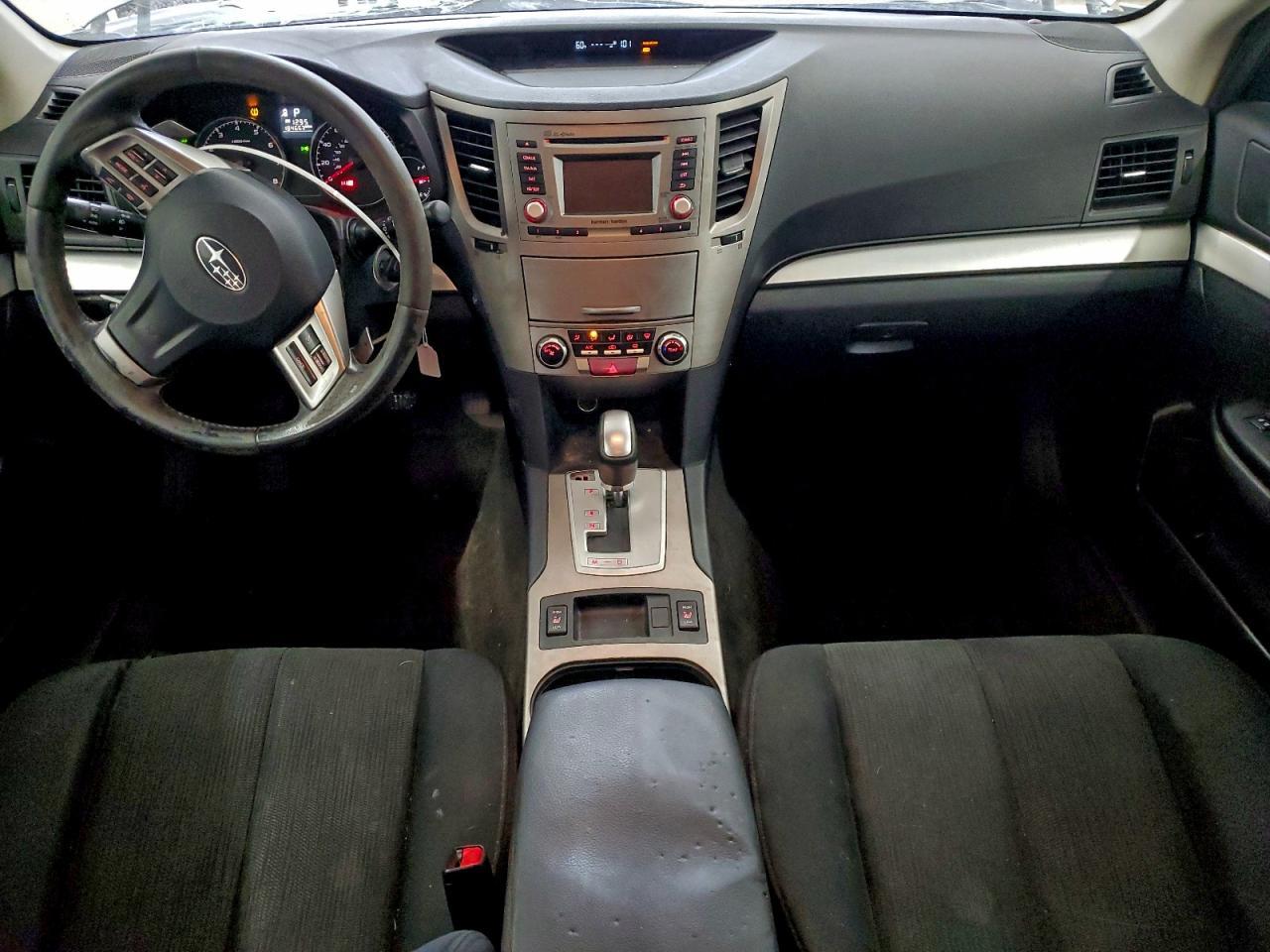 2013 SUBARU Outback