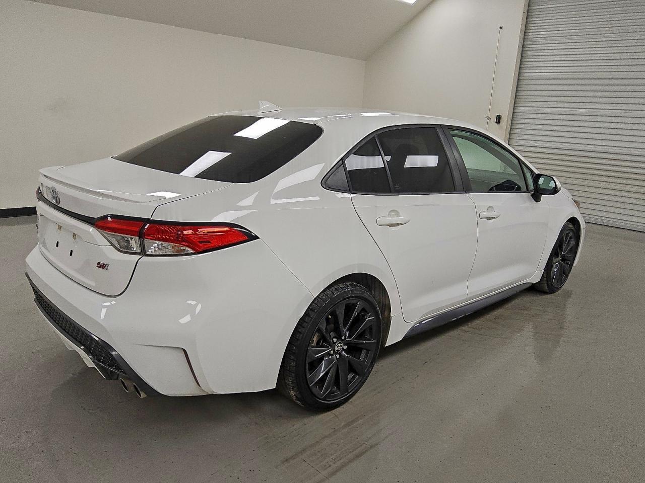 2022 TOYOTA COROLLA