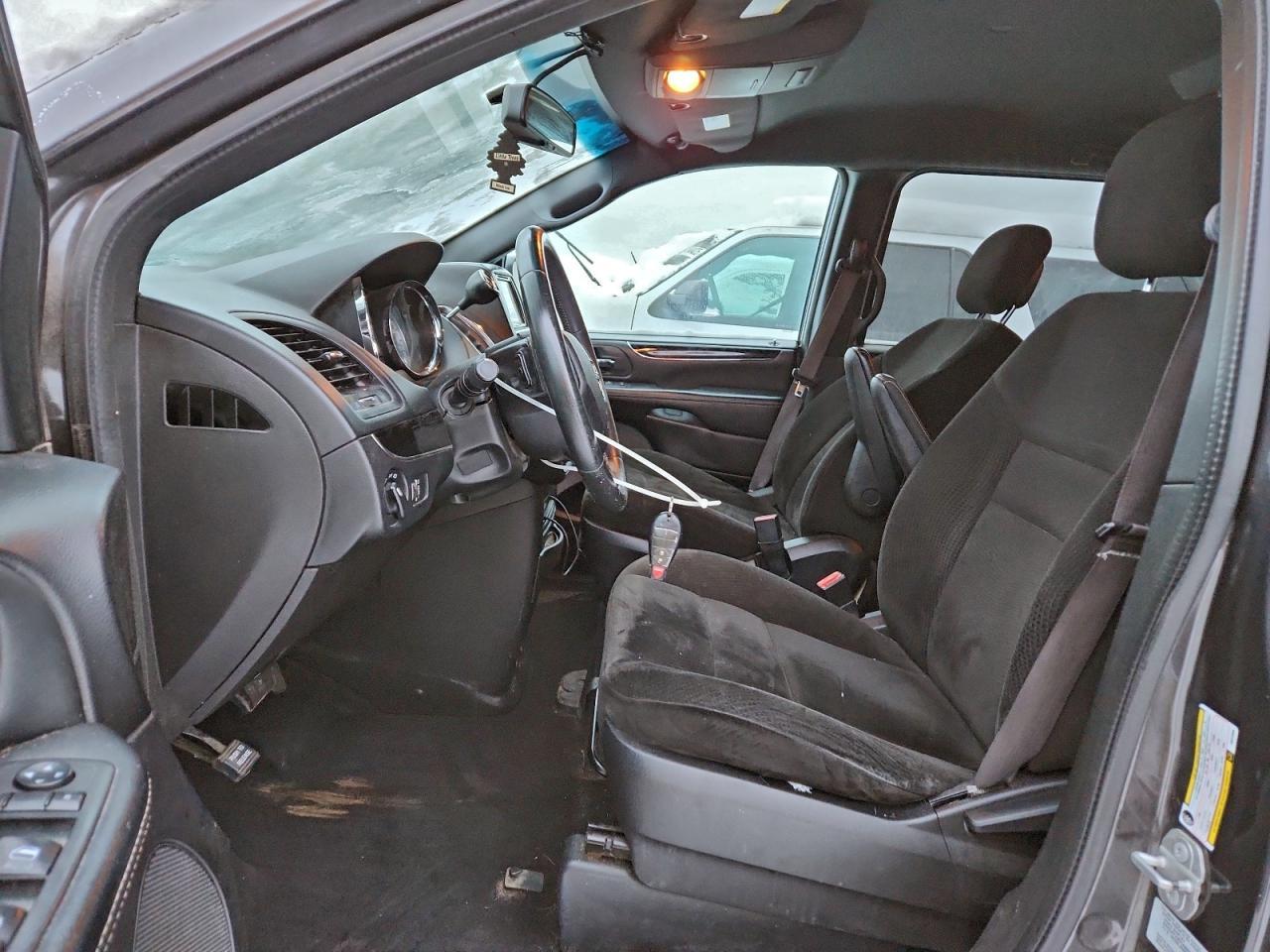 2001 CHRYSLER Town & Country