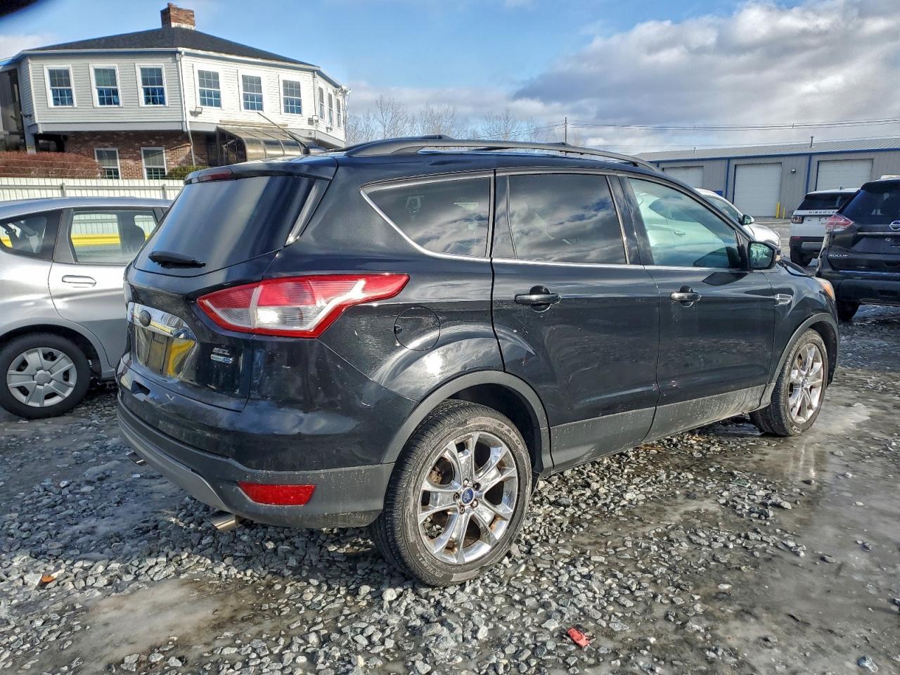 2013 FORD ESCAPE