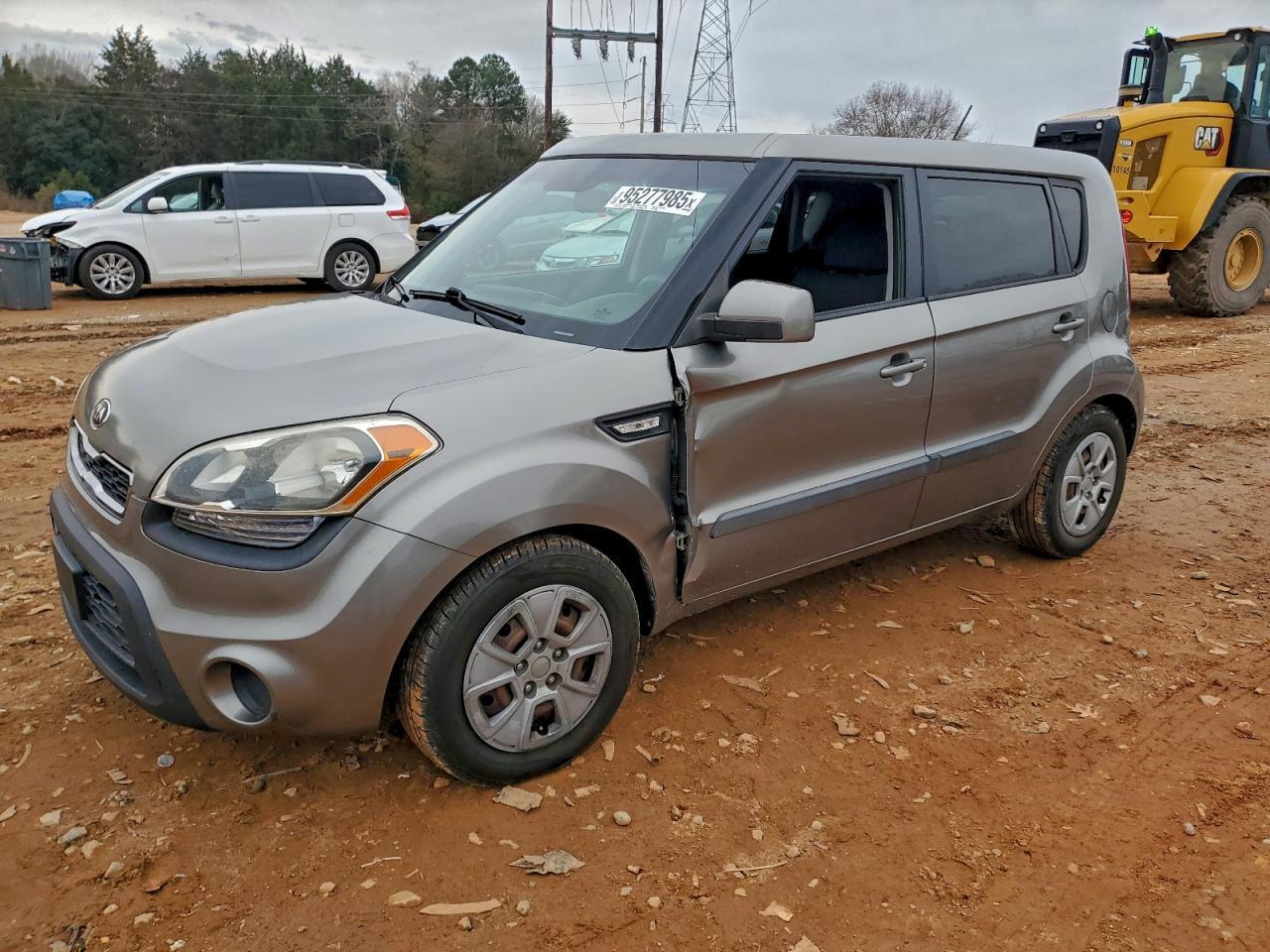 2013 KIA SOUL