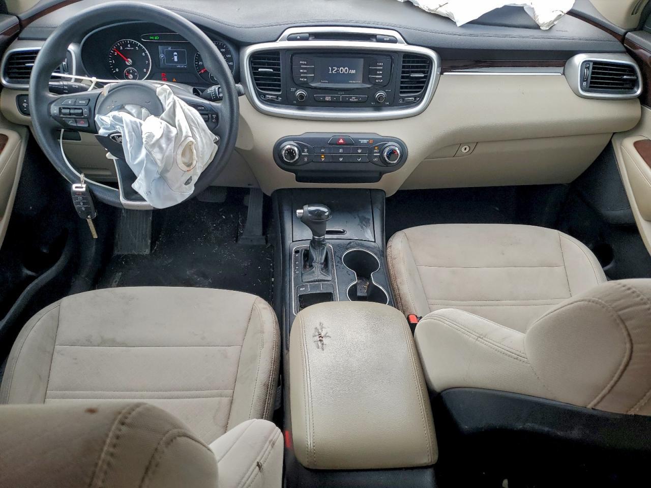 2016 KIA SORENTO