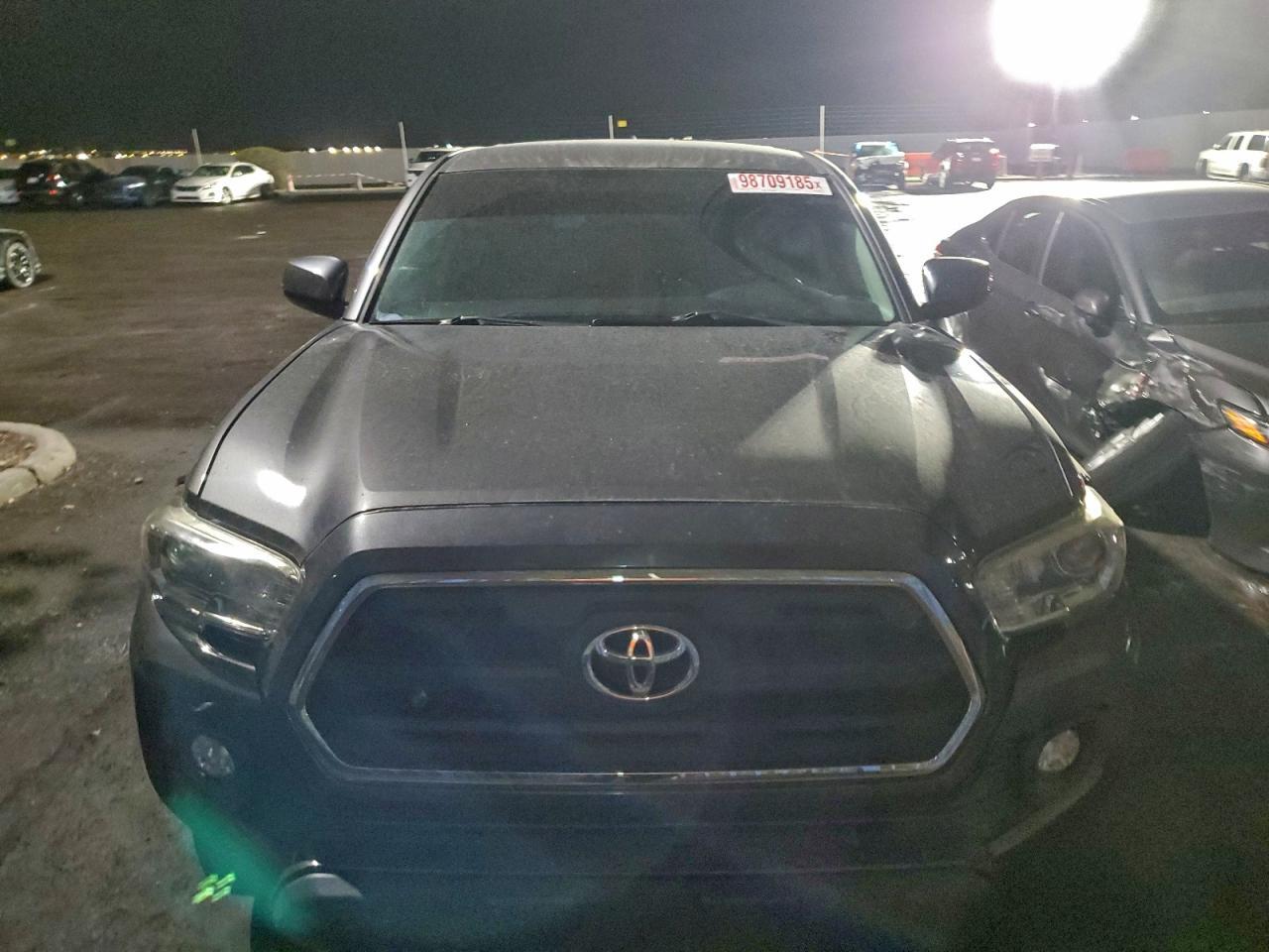 2017 TOYOTA TACOMA