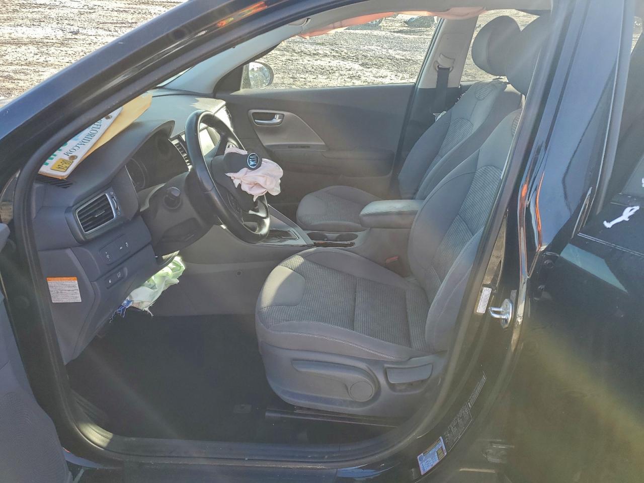 2017 KIA Niro