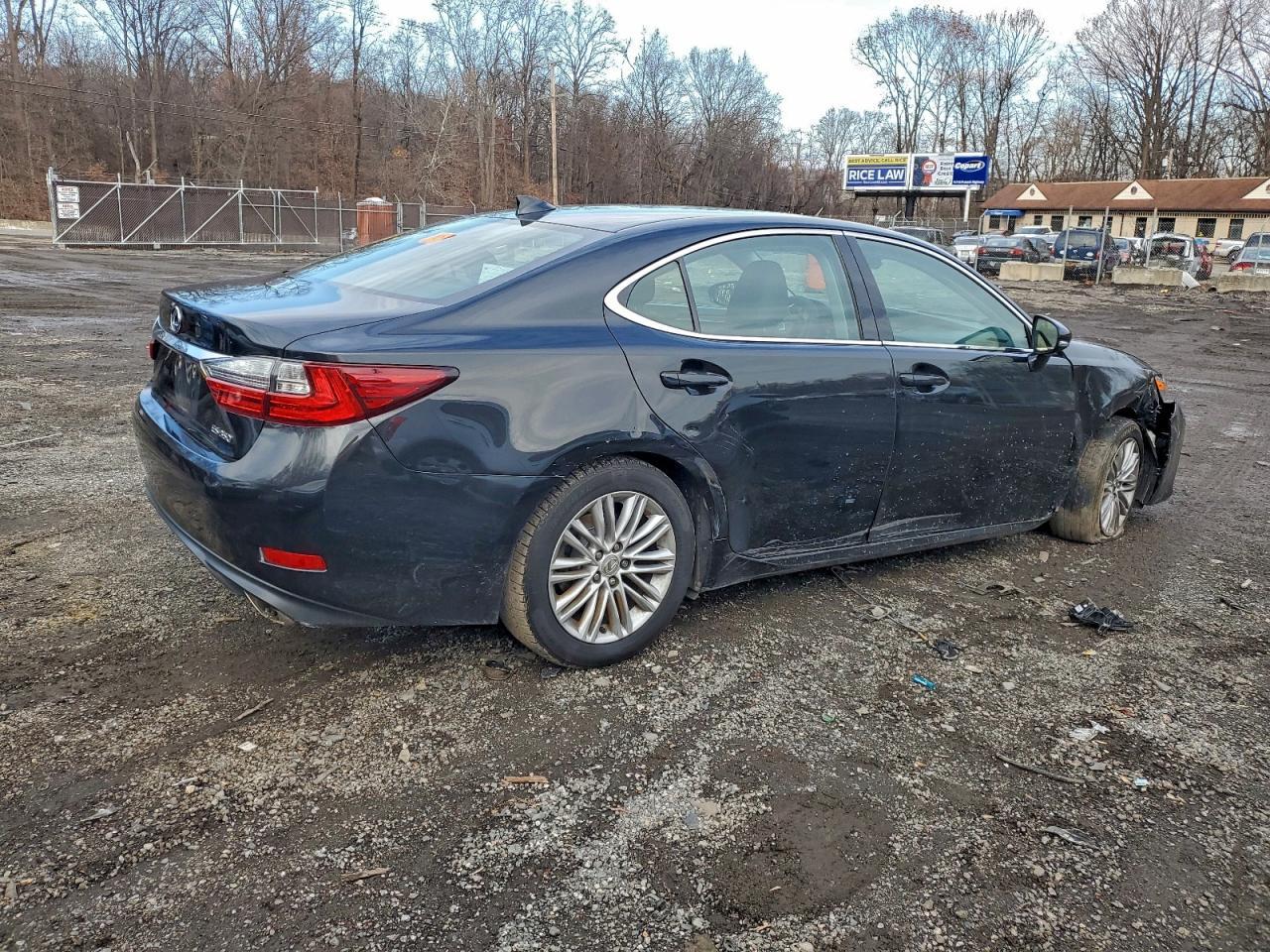 2017 LEXUS ES 350