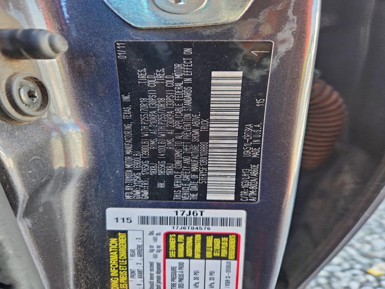2011 TOYOTA TUNDRA