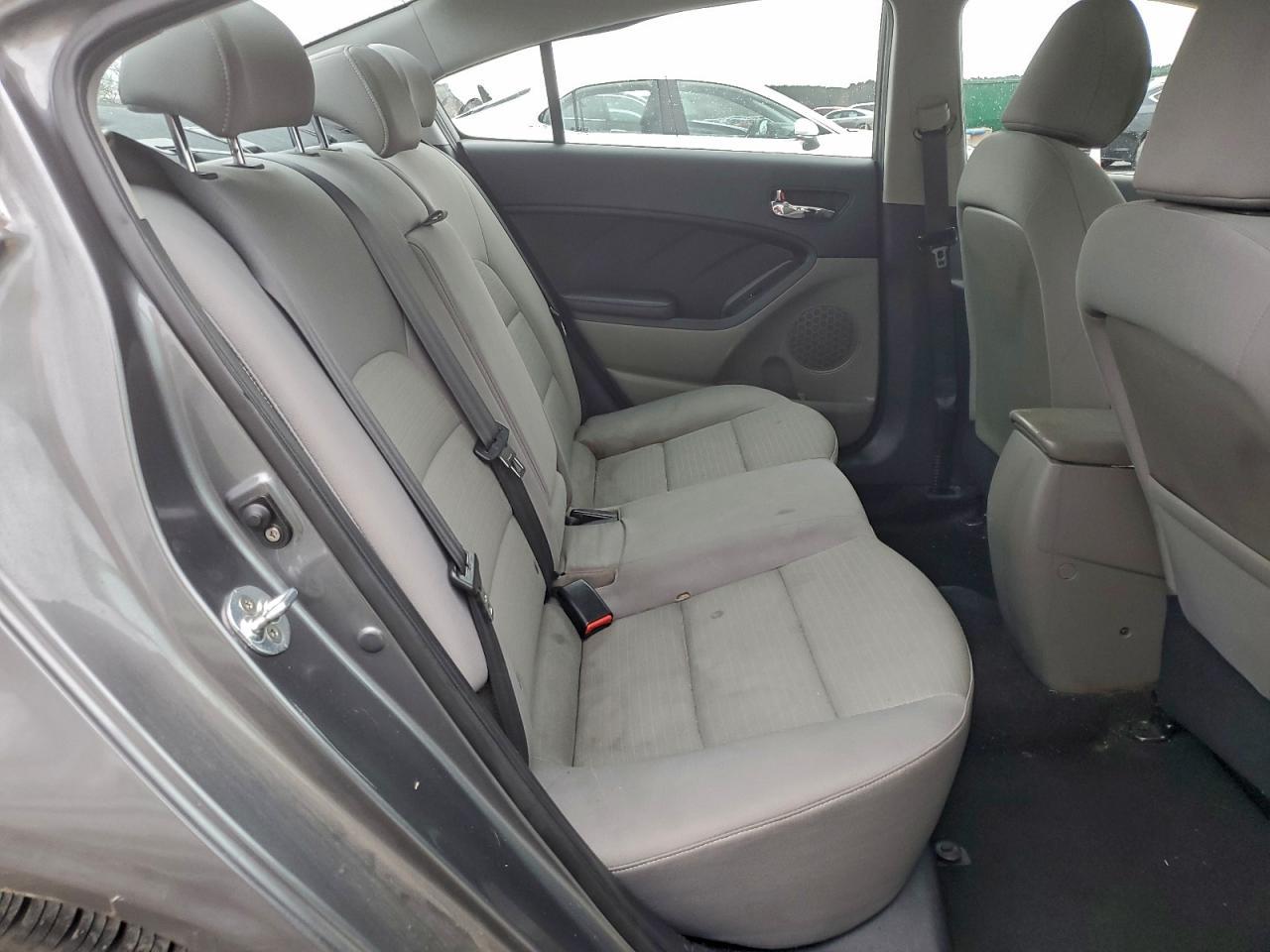 2016 KIA FORTE