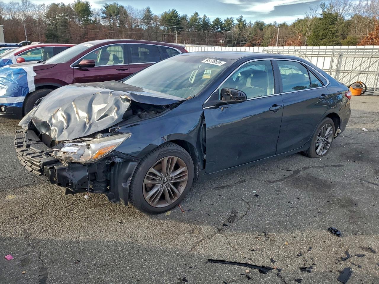 2017 TOYOTA CAMRY