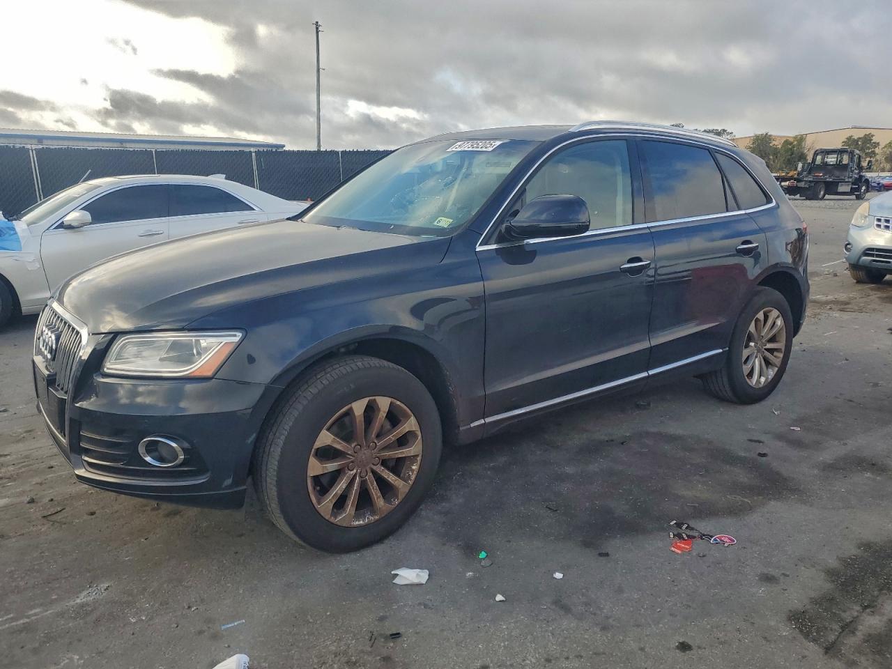 2016 AUDI Q5