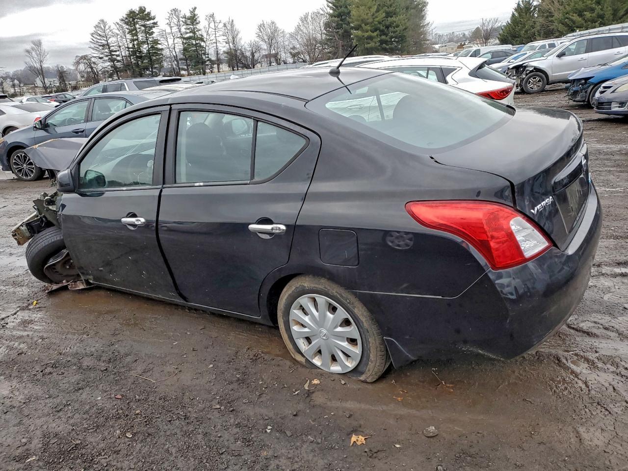 2012 NISSAN VERSA