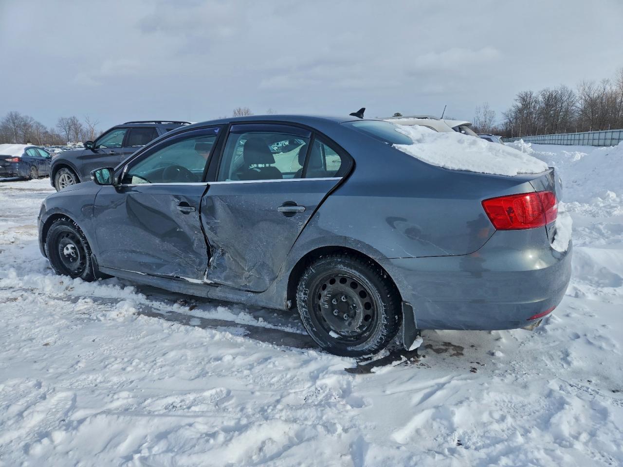 2013 VOLKSWAGEN JETTA