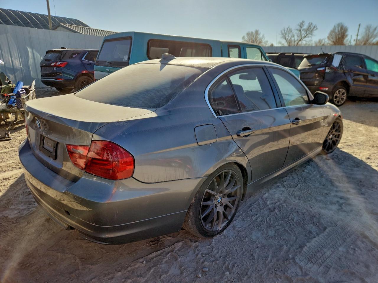 2011 BMW 3 SERIES