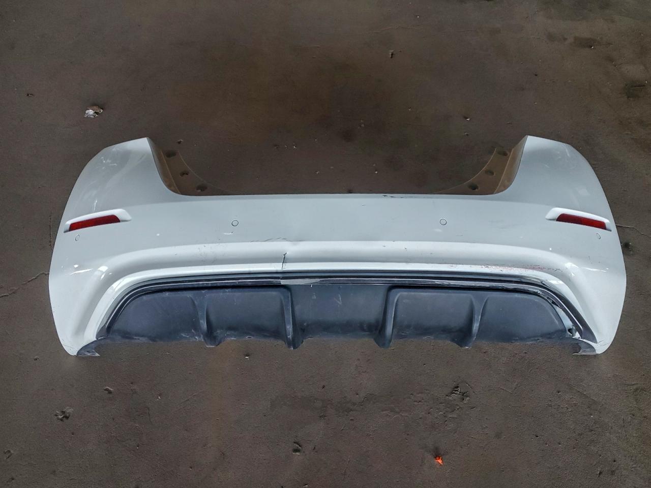 2023 NISSAN LEAF