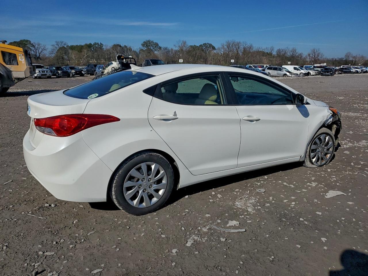 2011 HYUNDAI ELANTRA