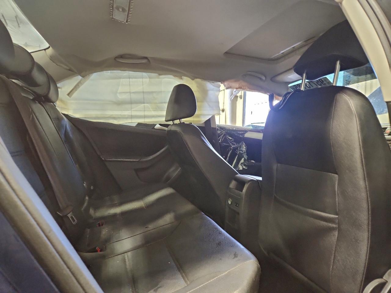 2012 VOLKSWAGEN JETTA
