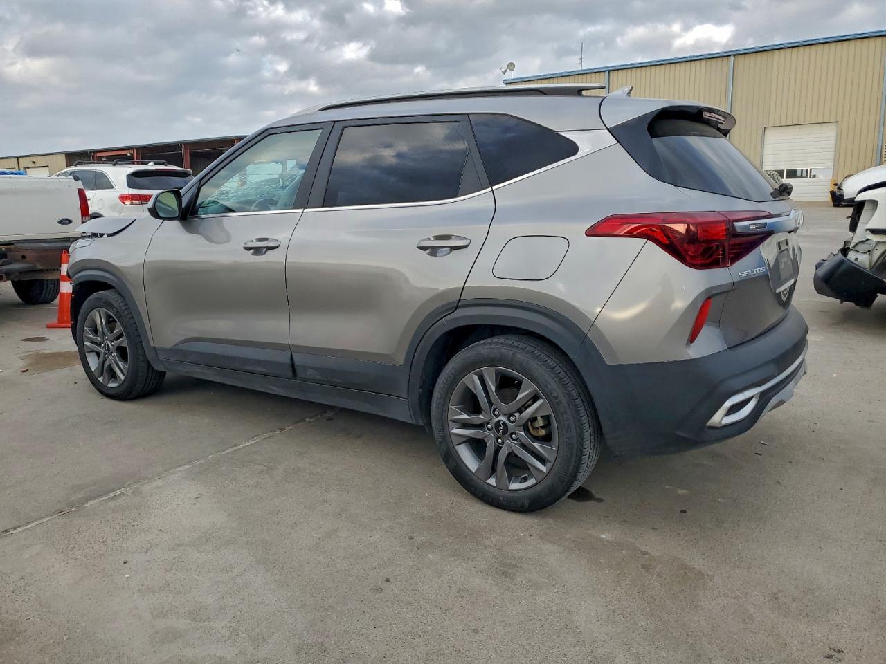 2023 KIA SELTOS