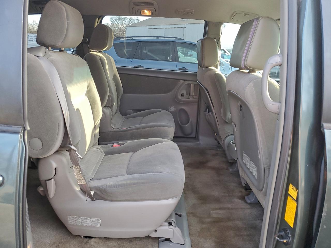 2005 TOYOTA SIENNA