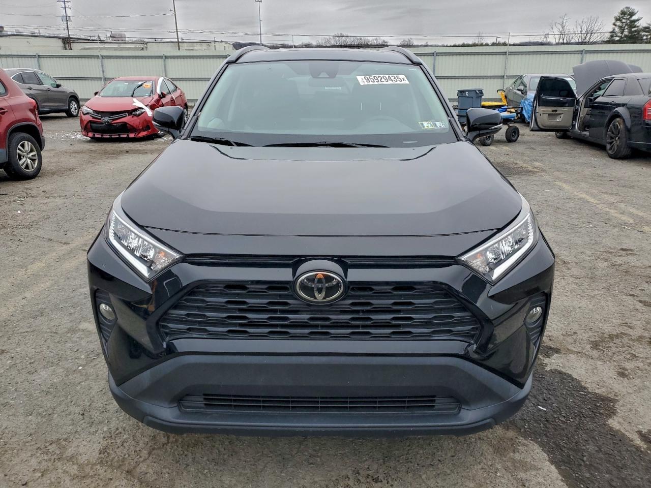 2019 TOYOTA RAV4