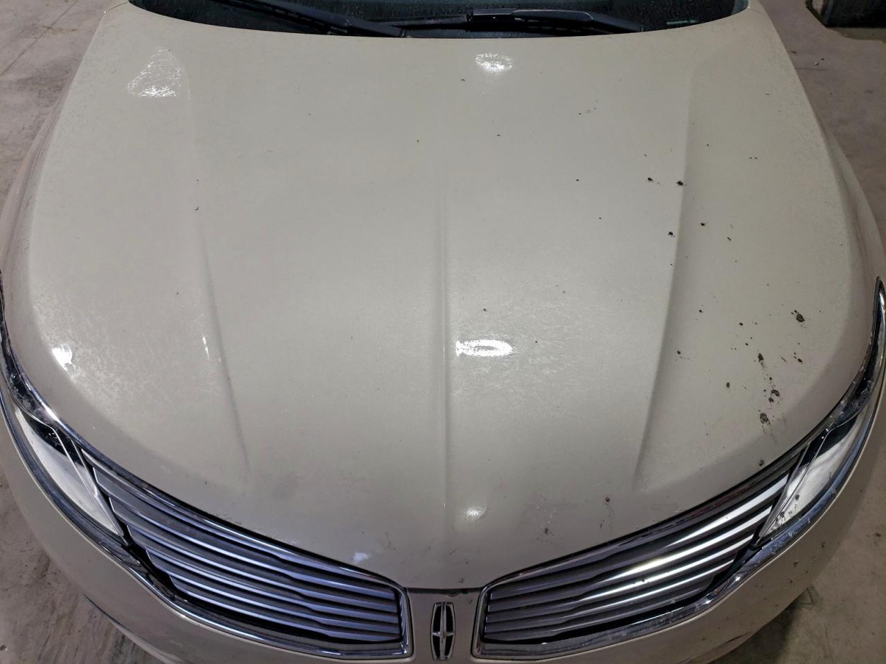 2016 LINCOLN MKZ