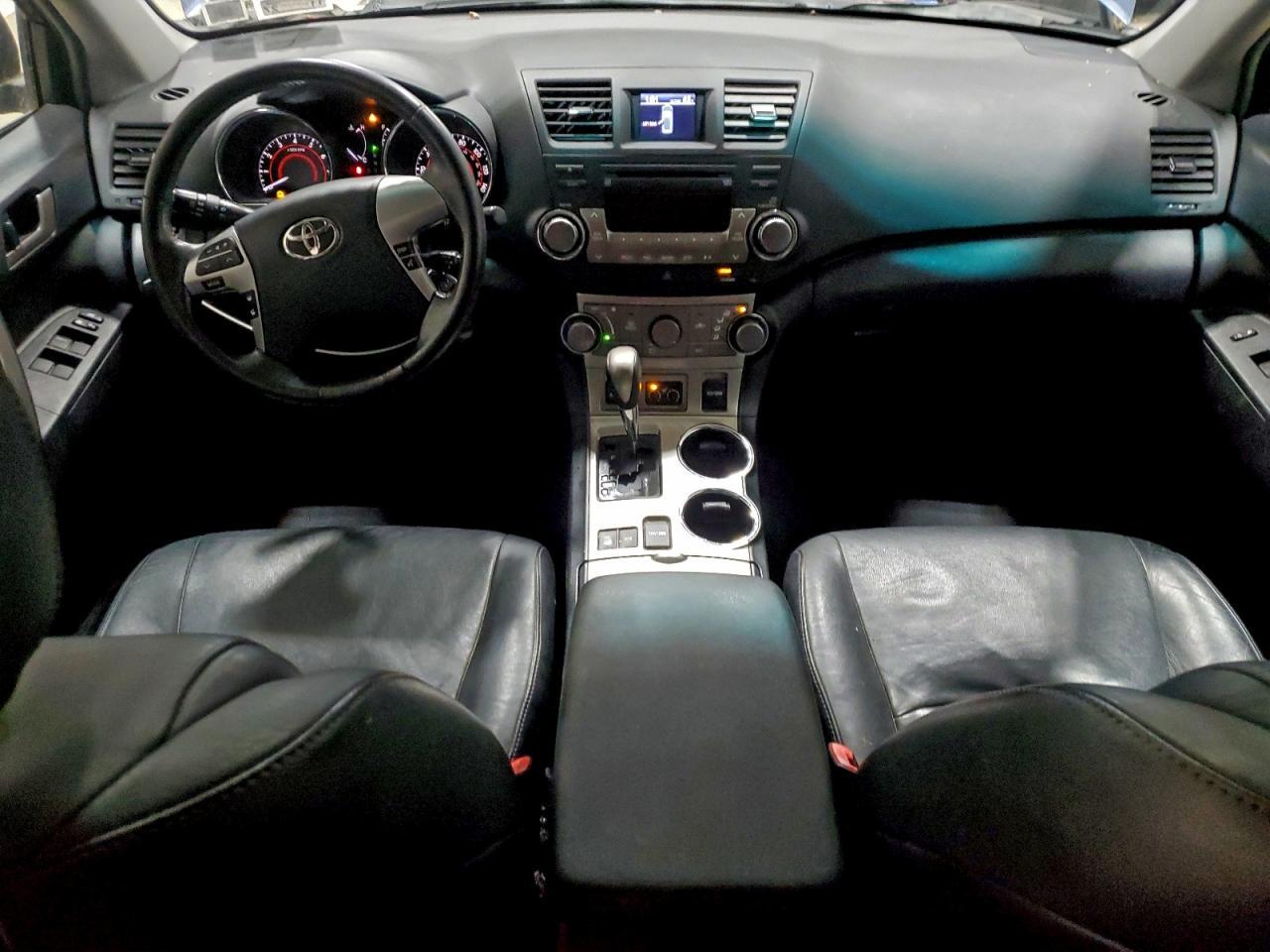 2012 TOYOTA HIGHLANDER