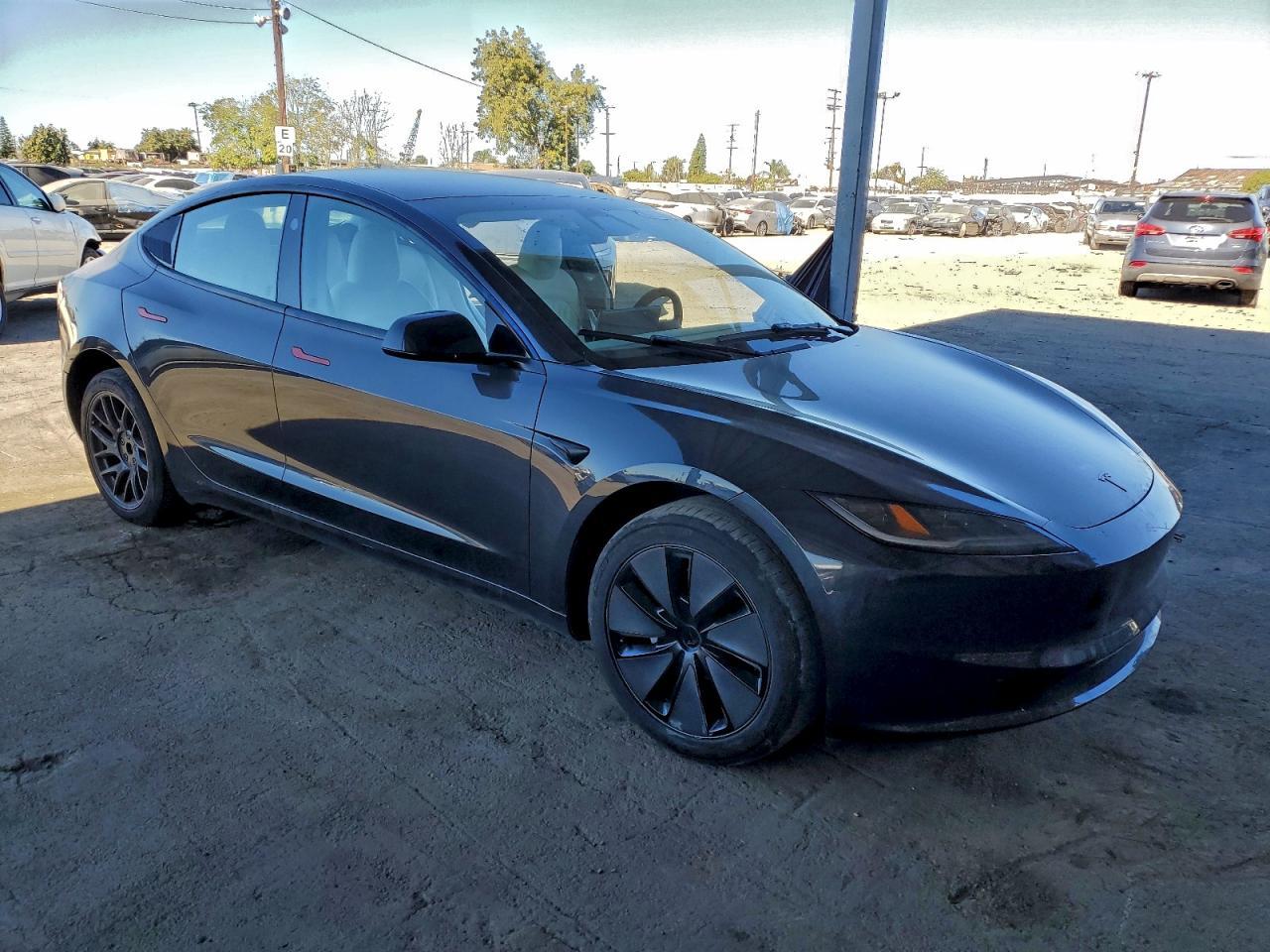 2024 TESLA MODEL 3