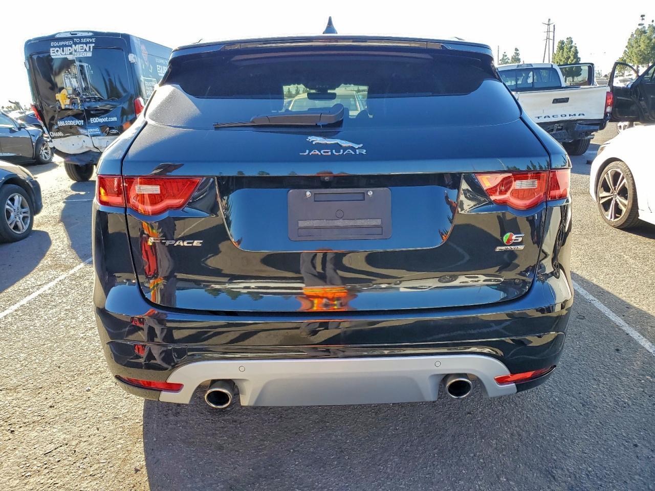 2019 JAGUAR F-Pace