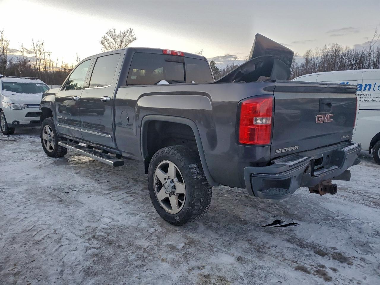 2015 GMC Sierra